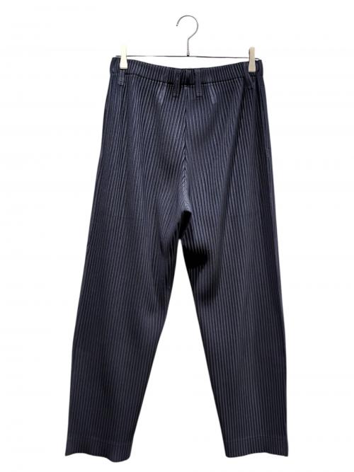 HOMME PLISSE ISSEY MIYAKE（オム プリッセ イッセイ ミヤケ）HOMME PLISSE ISSEY MIYAKE (オム プリッセ イッセイ ミヤケ) BASICS プリーツパンツ ネイビー サイズ:2の古着・服飾アイテム