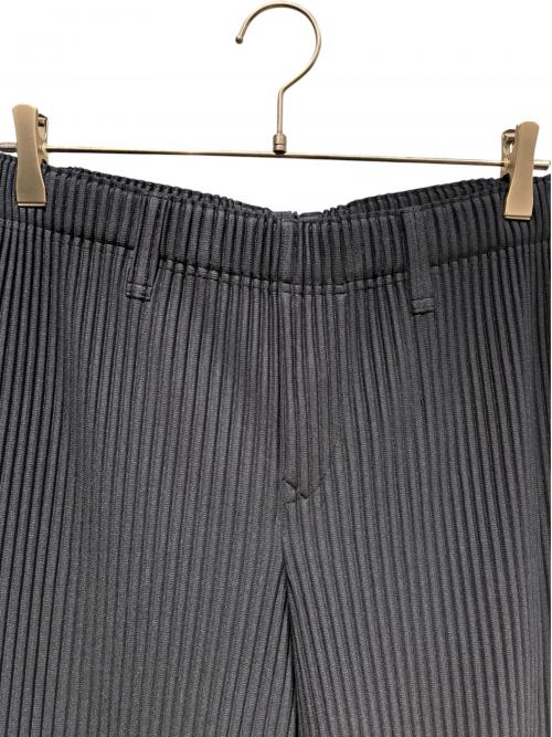 HOMME PLISSE ISSEY MIYAKE（オム プリッセ イッセイ ミヤケ）HOMME PLISSE ISSEY MIYAKE (オム プリッセ イッセイ ミヤケ) BASICS プリーツパンツ ネイビー サイズ:2の古着・服飾アイテム