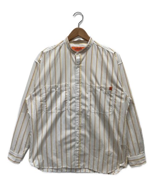 UNIVERSAL OVERALL（ユニバーサルオーバーオール）UNIVERSAL OVERALL (ユニバーサルオーバーオール) バンドカラーシャツ アイボリー×ブラウン サイズ:Lの古着・服飾アイテム