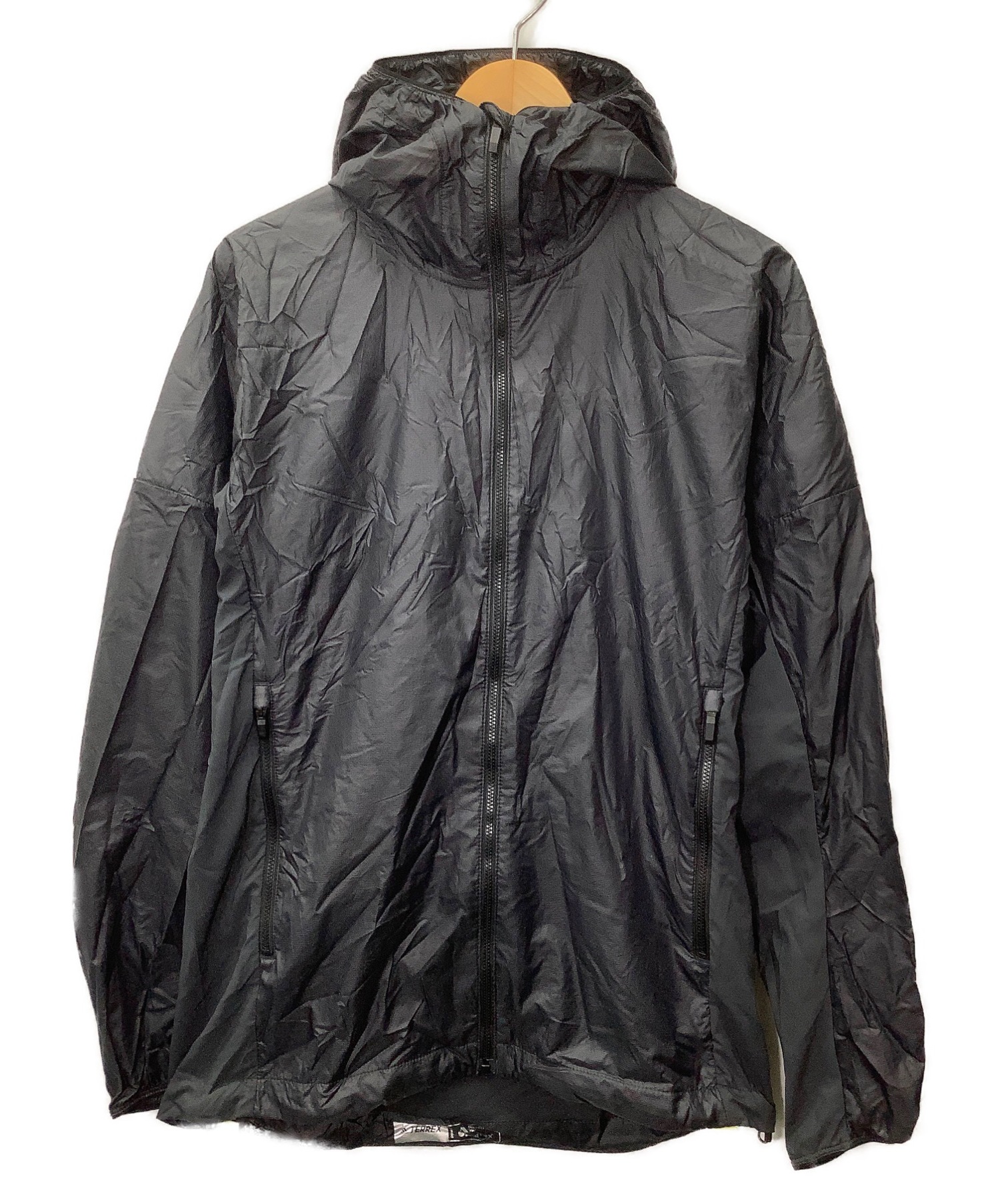 中古 古着通販 Adidas アディダス ナイロンパーカー ブラック サイズ Size L 未使用品 ブランド 古着通販 トレファク公式 Trefac Fashion
