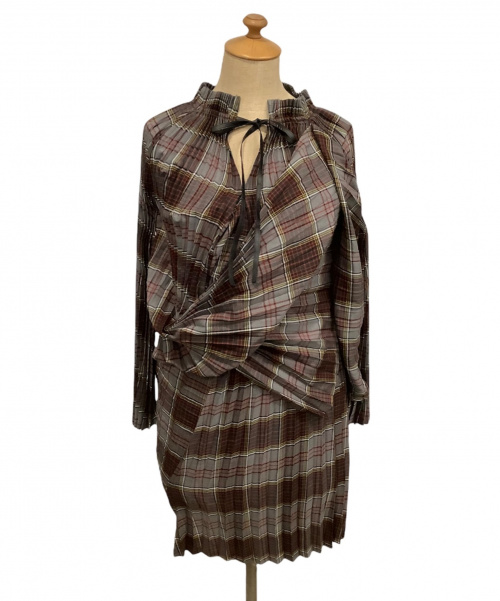 JUNYA WATANABE COMME des GARCONS（(ジュンヤワタナベ コムデギャルソン）JUNYA WATANABE CdG (ジュンヤワタナベコムデギャルソン) 変形プリーツワンピース グレー サイズ:XSの古着・服飾アイテム