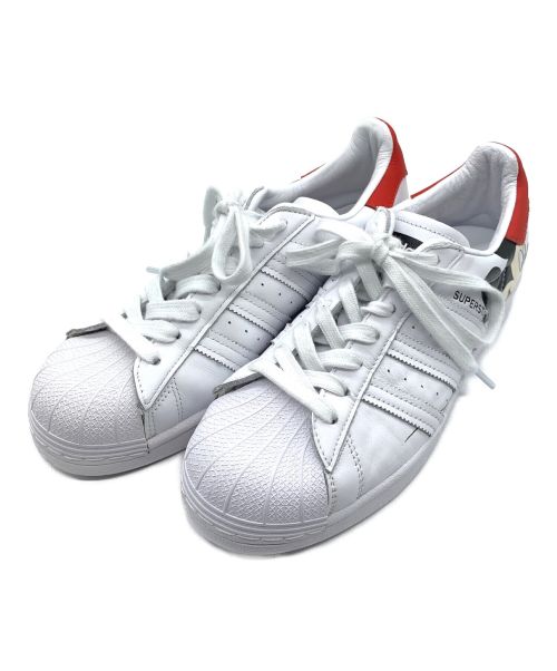 adidas（アディダス）adidas (アディダス) スニーカー ホワイト サイズ:SIZE25.5の古着・服飾アイテム