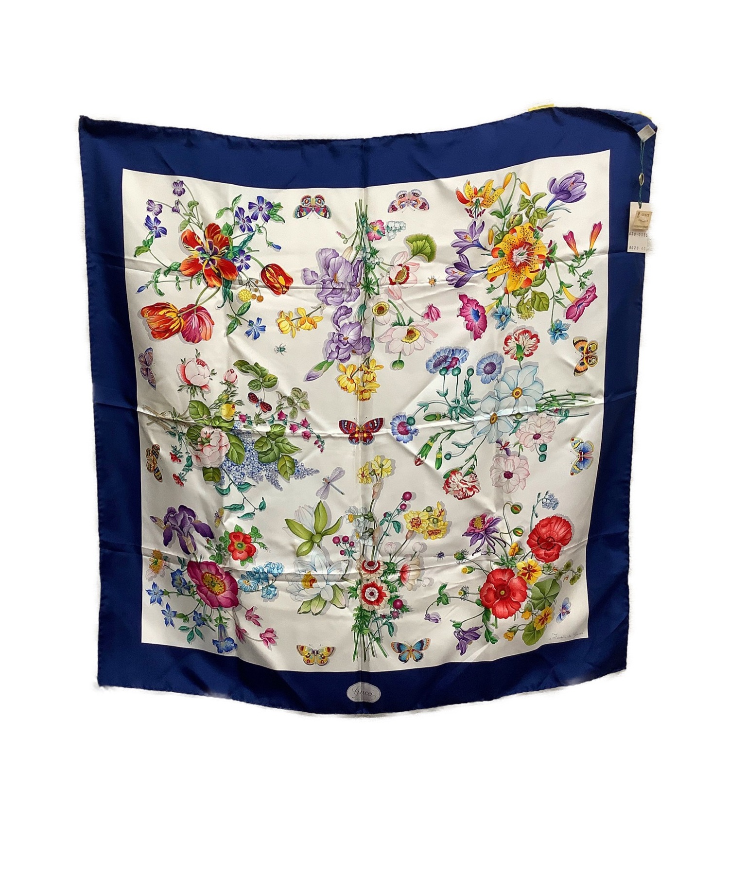中古 古着通販 Gucci グッチ スカーフ ホワイト ネイビー 未使用品 花柄 シルク100 ブランド 古着通販 トレファク公式 Trefac Fashion