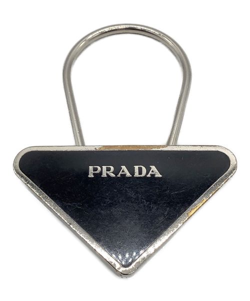 PRADA（プラダ）PRADA (プラダ) ロゴプレートチャームの古着・服飾アイテム
