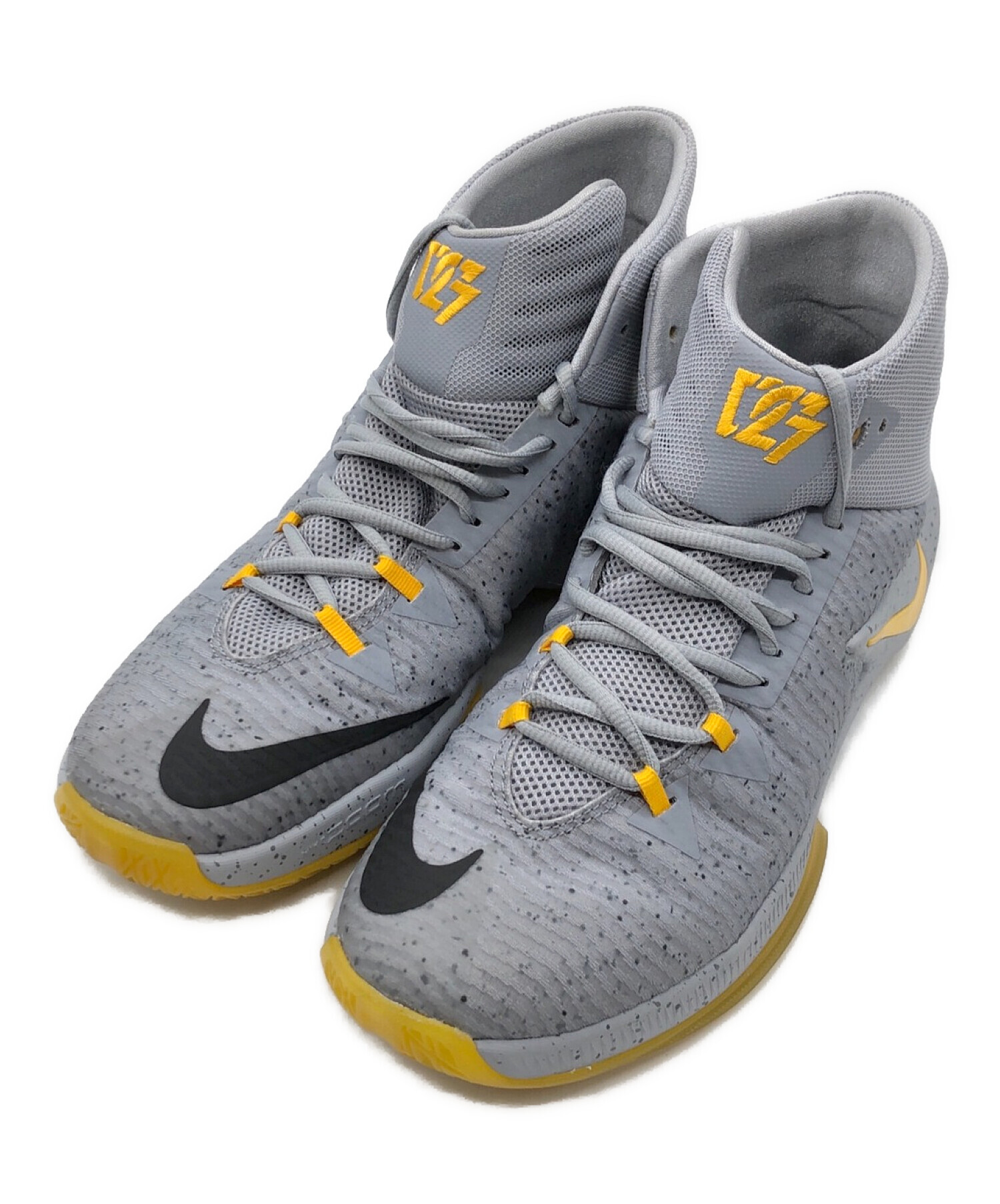 中古 古着通販 Nike ナイキ スニーカー グレー サイズ 28 5cm ブランド 古着通販 トレファク公式 Trefac Fashion