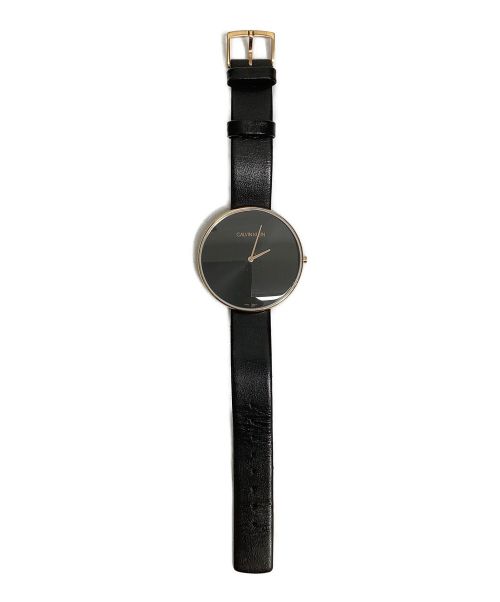 Calvin Klein（カルバンクライン）Calvin Klein (カルバンクライン) 腕時計 ブラック×ゴールドの古着・服飾アイテム