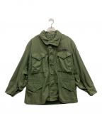 US ARMYユーエス アーミー）の古着「M65フィールドジャケット」｜カーキ