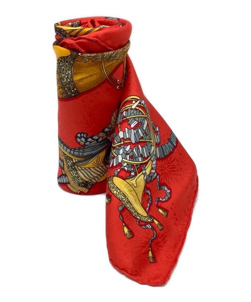 HERMES（エルメス）HERMES (エルメス) カレ90 太陽王の祝典 シルクスカーフ レッドの古着・服飾アイテム