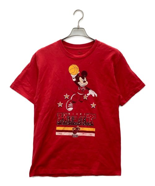 DISNEY（ディズニー）Disney (ディズニー) NBA (エヌビーエー) 半袖カットソー　MIAMI HEAT/古着 レッド サイズ:Lの古着・服飾アイテム