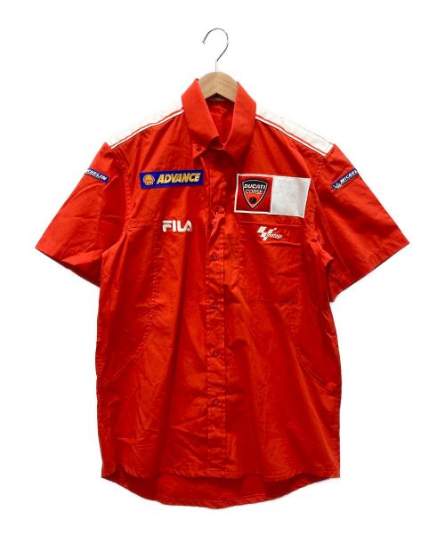 FILA（フィラ）FILA (フィラ) レーシングワッペンシャツ レッド サイズ:S 未使用品の古着・服飾アイテム
