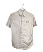 Dior×Raymond Pettibonディオール×レイモンド・ペティボン）の古着「Raymond Pettibon 刺繍ドレスシャツ」｜グレー