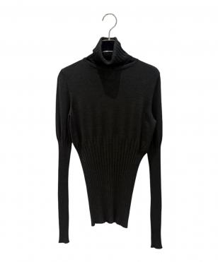 タートルネックニット