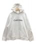 Calvin Klein（カルバンクライン）の古着「スタンダードロゴパーカー」｜ホワイト