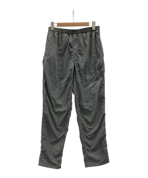 QUOLT（クオルト）QUOLT (クオルト) RIVER PANTS（リバーパンツ）　パンツ グレー サイズ:M 未使用品の古着・服飾アイテム