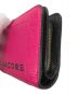 MARC JACOBS (マークジェイコブス) テクスチャードボックスコンパクトウェレット 財布 ピンク サイズ:実寸サイズにてご確認ください。：5800円