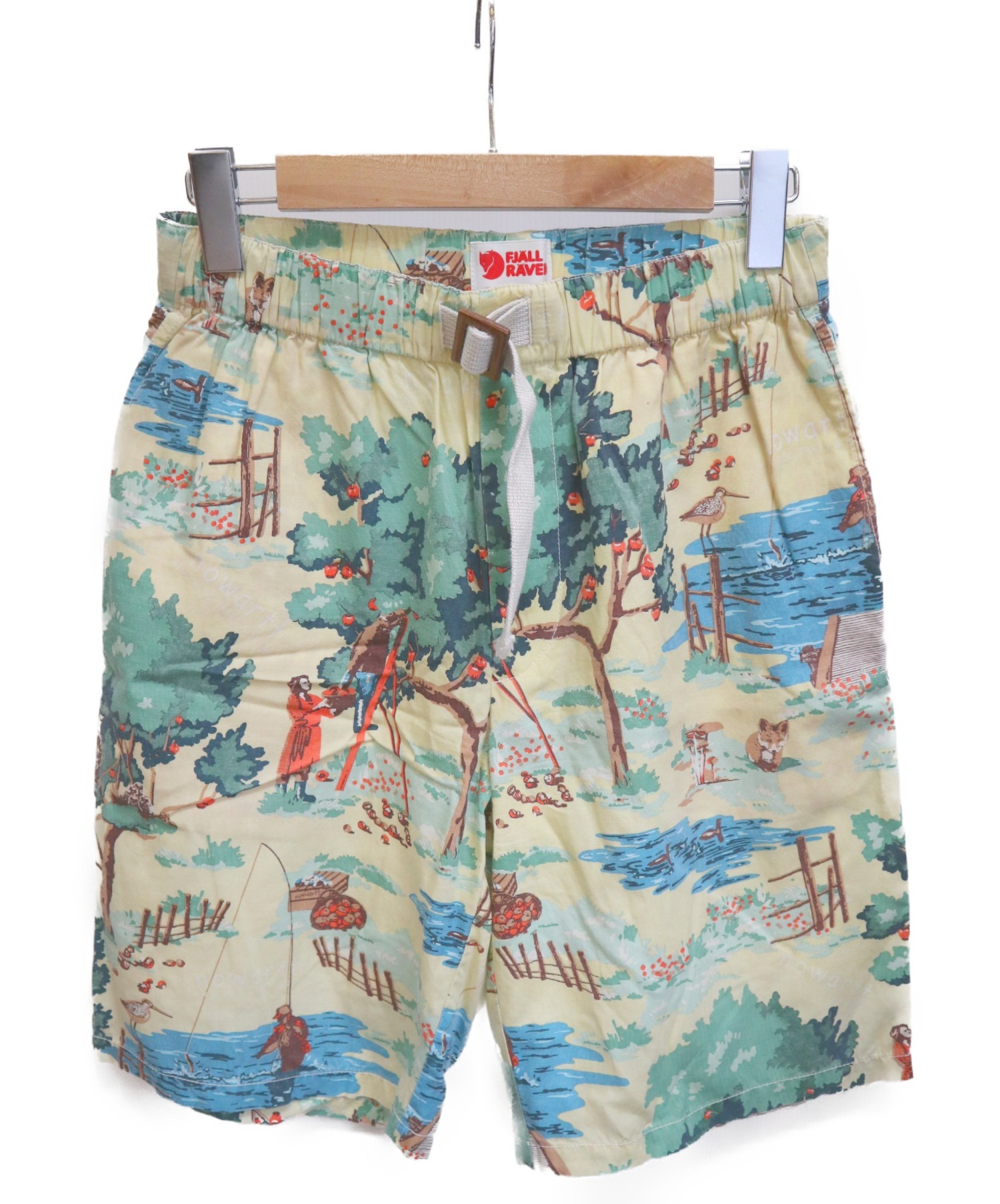 中古 古着通販 Fjallraven フェールラーベン アロハハーフクライミングパンツ ベージュ サイズ M ブランド 古着通販 トレファク公式 Trefac Fashion