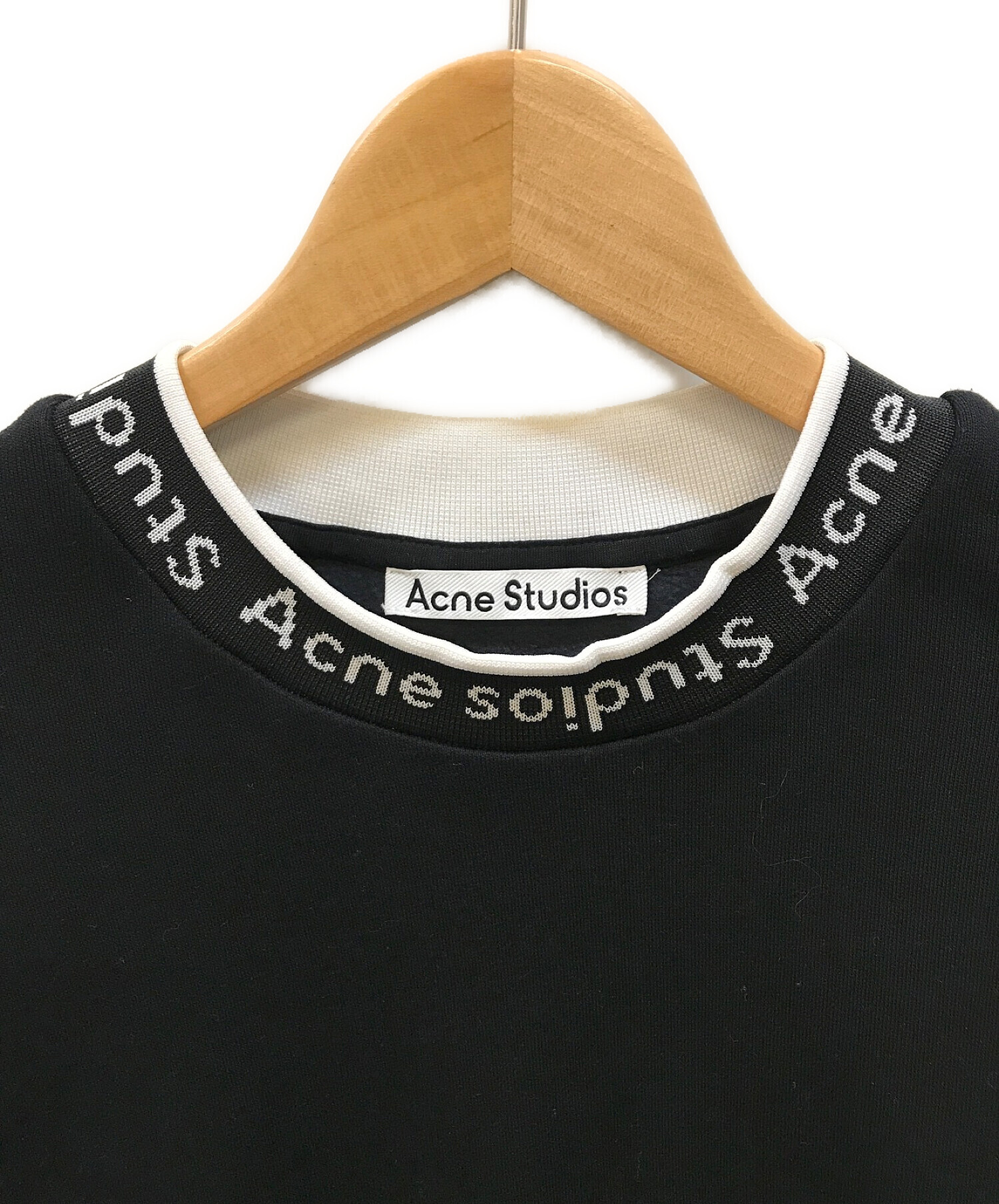 Acne studios (アクネストゥディオズ) カラーロゴスウェット ブラック サイズ:XS
