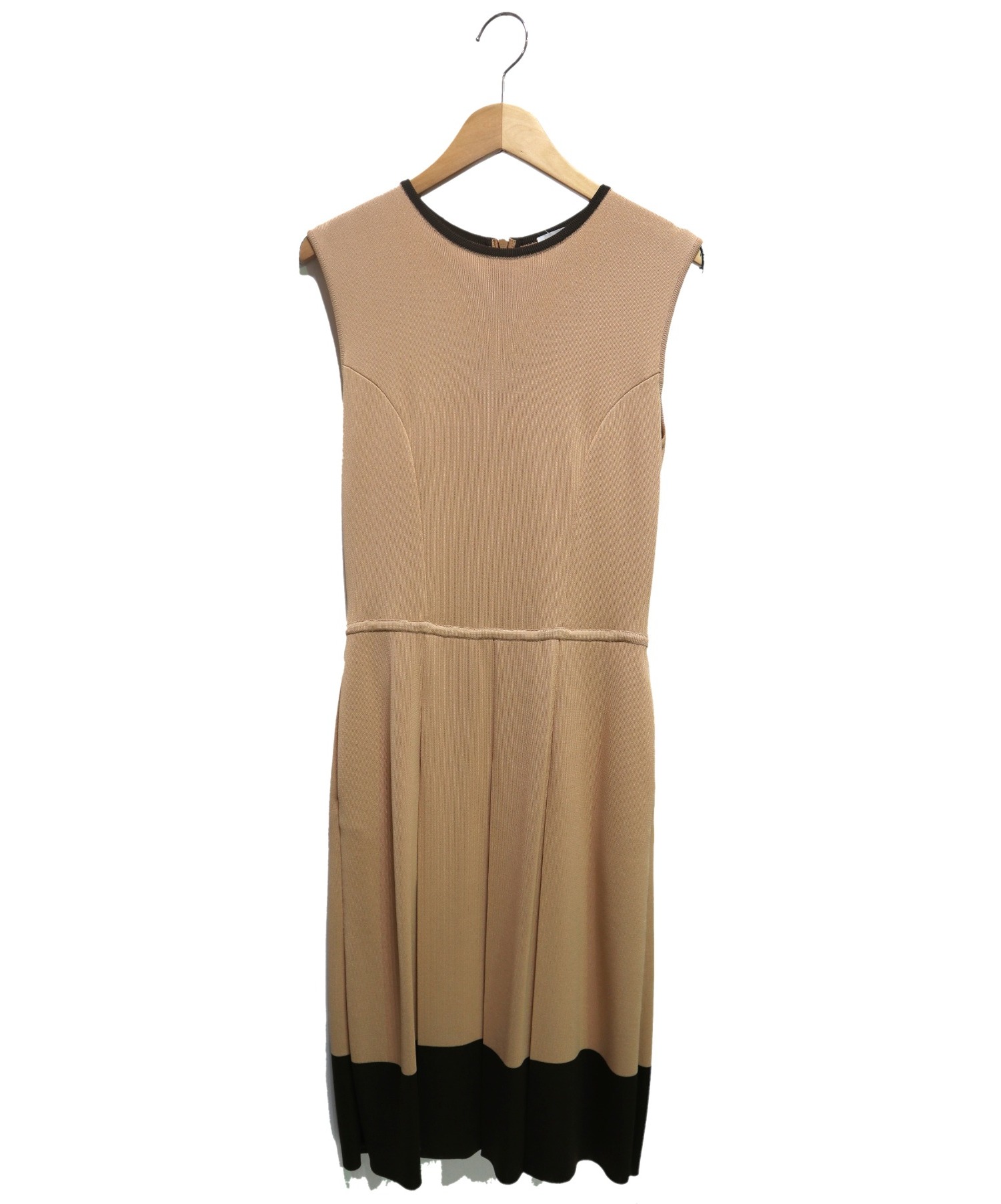 中古 古着通販 Foxey Boutique フォクシーブティック ノースリーブニットワンピース ベージュ ブラウン サイズ 38 ブランド 古着通販 トレファク公式 Trefac Fashion