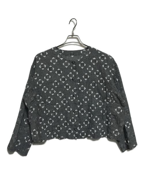 HaaT（ハート イッセイ ミヤケ）HaaT (ハート イッセイ ミヤケ) 刺繍ノーカラージャケット ブラック×ホワイト サイズ:SIZE3の古着・服飾アイテム