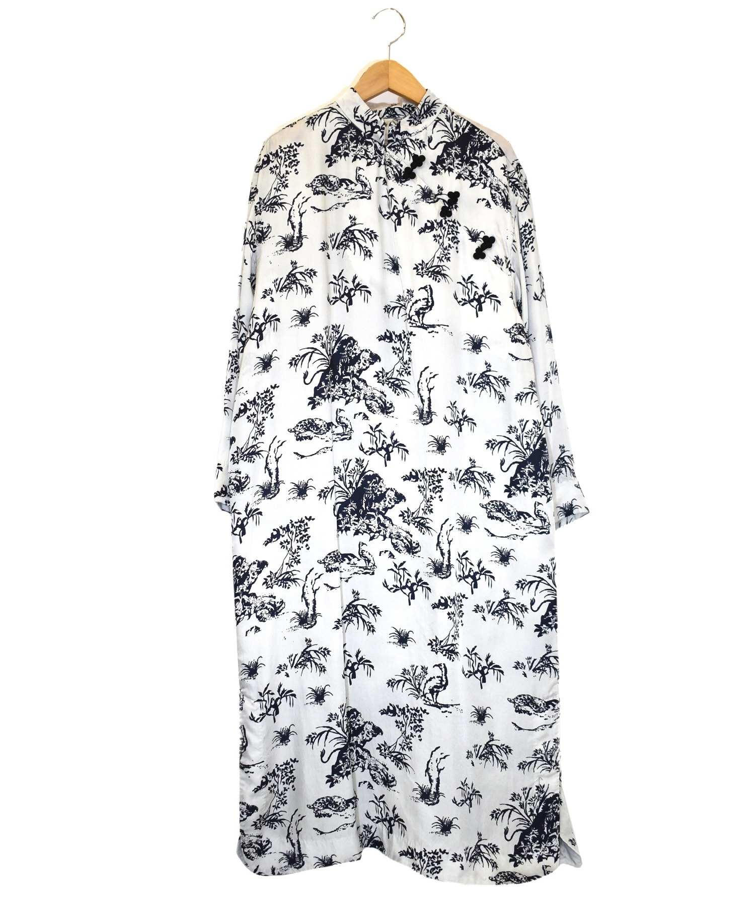 中古 古着通販 Toga Pulla トーガ プルラ サテンチャイナドレス ホワイト ブラック サイズ 36 Th02 Fh2 ブランド 古着通販 トレファク公式 Trefac Fashion