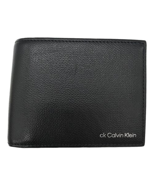 Calvin Klein（カルバンクライン）Calvin Klein (カルバンクライン) クラウザー二つ折り財布　831623 ブラックの古着・服飾アイテム