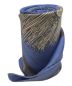 HERMES（エルメス）の古着「砂漠の革飾り カレ90 シルクスカーフ」｜ブルー
