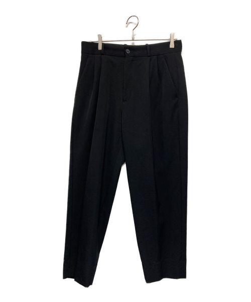 H BEAUTY&YOUTH（エイチ ビューティアンドユース）H BEAUTY&YOUTH (エイチ ビューティアンドユース) 2TUCK TAPERED PANTS ブラック サイズ:SIZE Mの古着・服飾アイテム