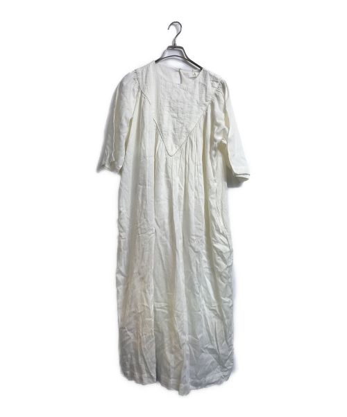 かぐれ（カグレ）かぐれ (カグレ) ピンタックV切替ワンピース ホワイト サイズ:FREEの古着・服飾アイテム