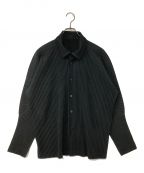 HOMME PLISSE ISSEY MIYAKEオムプリッセ イッセイ ミヤケ）の古着「プリーツL/Sシャツ」｜ブラック