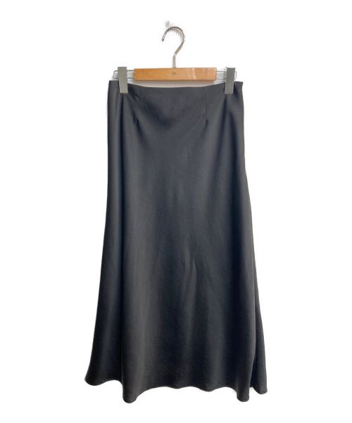 heliopole（エリオポール）heliopole (エリオポール) ヴィンテージサテンセミフレアスカート ブラック サイズ:36の古着・服飾アイテム