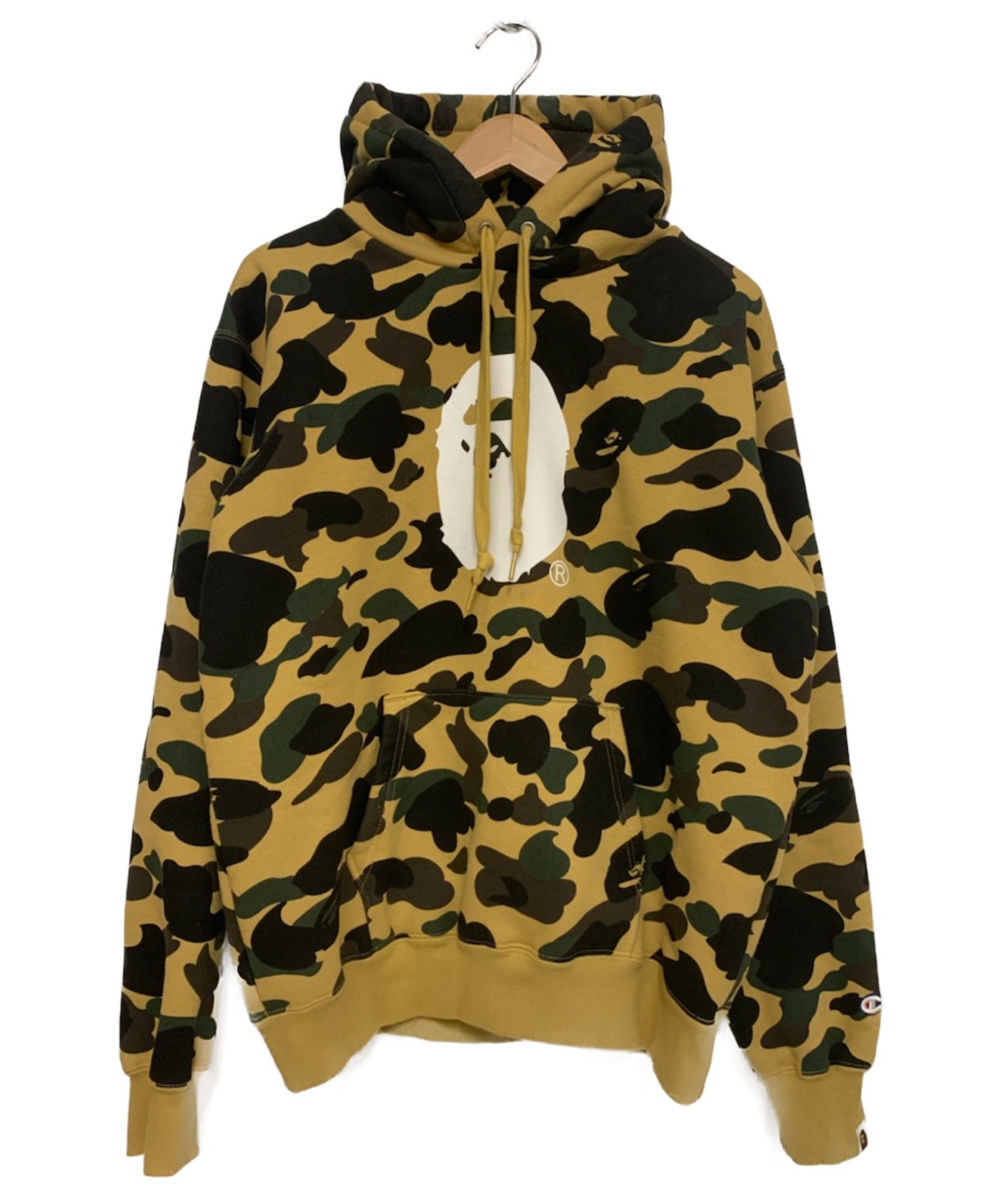 中古 古着通販 A Bathing Ape Champion ア ベイシング エイプ チャンピオン サルカモ柄プルオーバーパーカー ベージュ カーキ サイズ L ブランド 古着通販 トレファク公式 Trefac Fashion