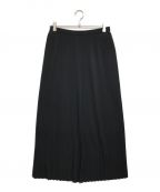 Yves Saint Laurentイヴサンローラン）の古着「リブニットプリーツスカート」｜ブラック