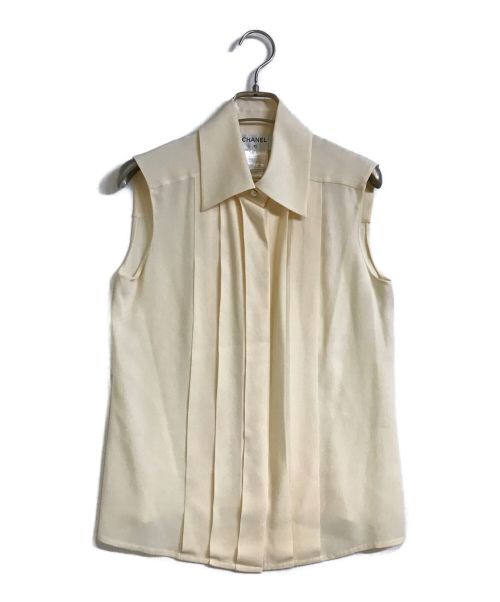 CHANEL（シャネル）CHANEL (シャネル) ココパールボタンノースリーブシャツ アイボリー サイズ:36の古着・服飾アイテム