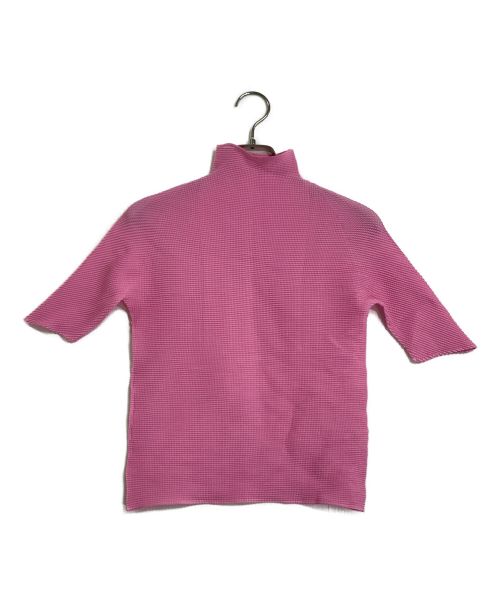 ISSEY MIYAKE PLEATS (T.)（イッセイミヤケ プリーツ）ISSEY MIYAKE PLEATS (T.) (イッセイミヤケ プリーツ) プリーツカットソー ピンク サイズ:3の古着・服飾アイテム