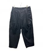 s'yteサイト）の古着「COTTON TWILL 3-TUCK WIDE TROUSERS WITH SIDE STRIPES コットンワイドパンツ」｜ブラック