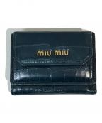 MIU MIUミュウミュウ）の古着「クロコダイルプリントレザー財布」｜グリーン