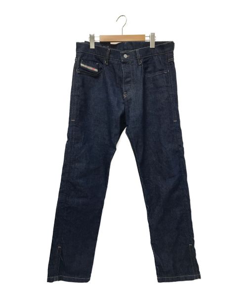 DIESEL（ディーゼル）DIESEL (ディーゼル) D-Viker Straight Jeans インディゴ サイズ:W32の古着・服飾アイテム