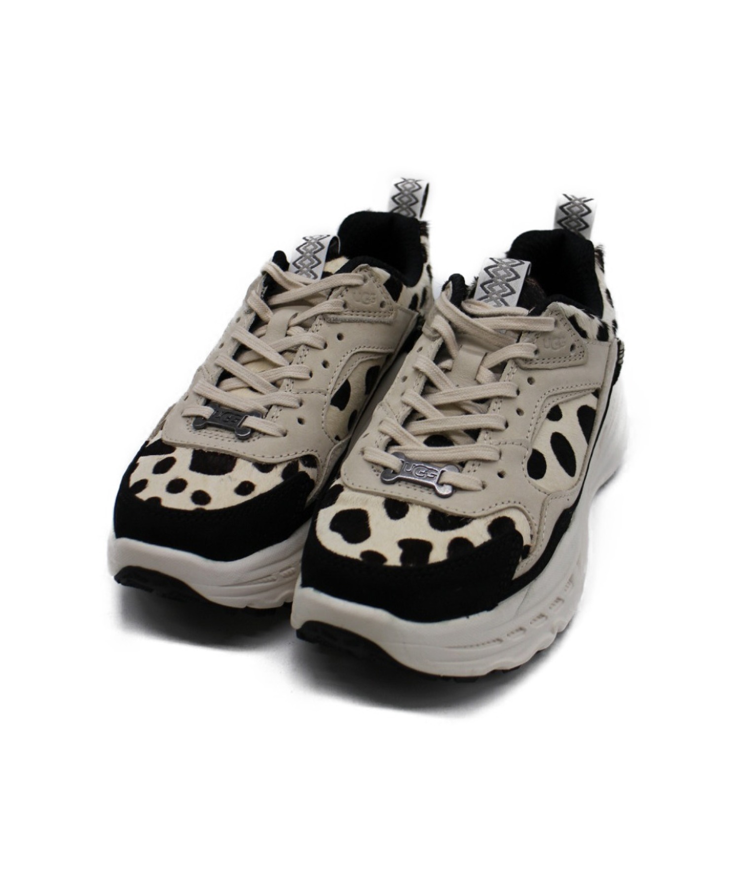 中古 古着通販 Ugg Atoms アグ アトモス ローカットスニーカー アイボリー サイズ 23 ブランド 古着通販 トレファク公式 Trefac Fashion