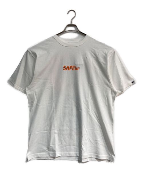 SAPEur（サプール）sapeur (サプール) MASATOSHI HAMADA (マサトシ ハマダ) コラボTシャツ ホワイト サイズ:XL 未使用品の古着・服飾アイテム