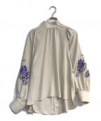 iCONOLOGYイコノロジー）の古着「花を着るブラウス【藤】　23SS-BS05　刺繍ブラウス」｜アイボリー