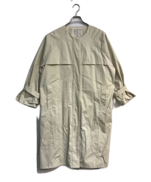 BEARDSLEY（ビアズリー）BEARDSLEY (ビアズリー) ノーカラートレンチコート　BEZ1021208A0001 アイボリー サイズ:Freeの古着・服飾アイテム