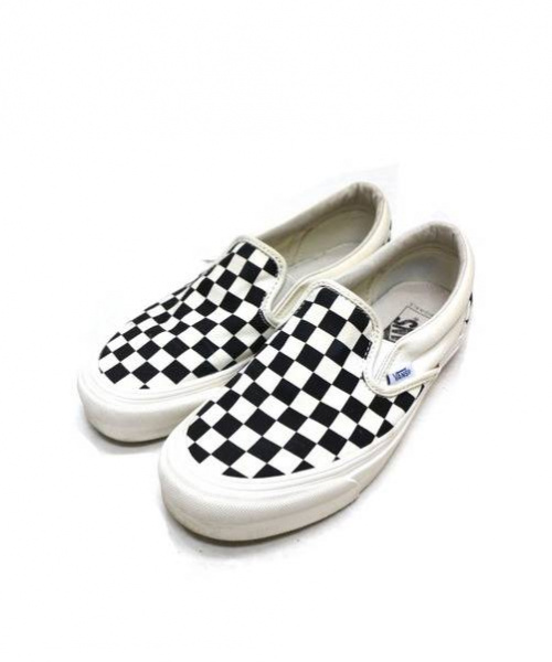 vans vault checkered