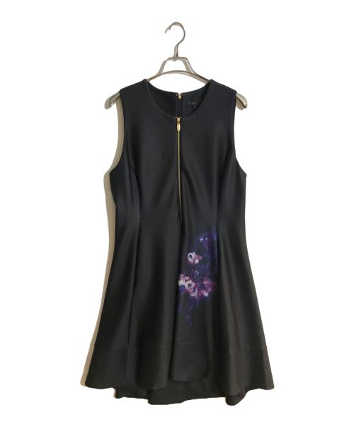 Donna Karan（ダナキャラン）DONNA KARAN (ダナキャラン) プリントノースリーブワンピース ブラック サイズ:XL 未使用品の古着・服飾アイテム