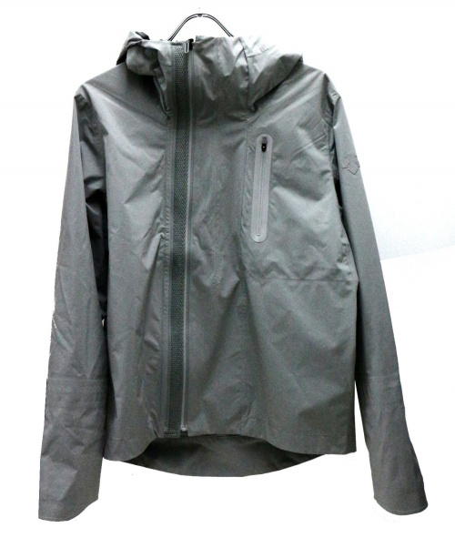 descente rain jacket