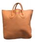 YOUNG & OLSEN The DRYGOODS STORE（ヤングアンドオルセン ザ ドライグッズストア）の古着「EMBOSSED LEATHER TOTE M」｜オレンジ
