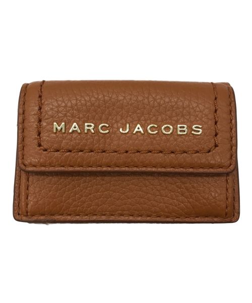 MARC JACOBS（マーク ジェイコブス）MARC JACOBS (マーク ジェイコブス) 3つ折り財布 スモークアーモンド 未使用品の古着・服飾アイテム