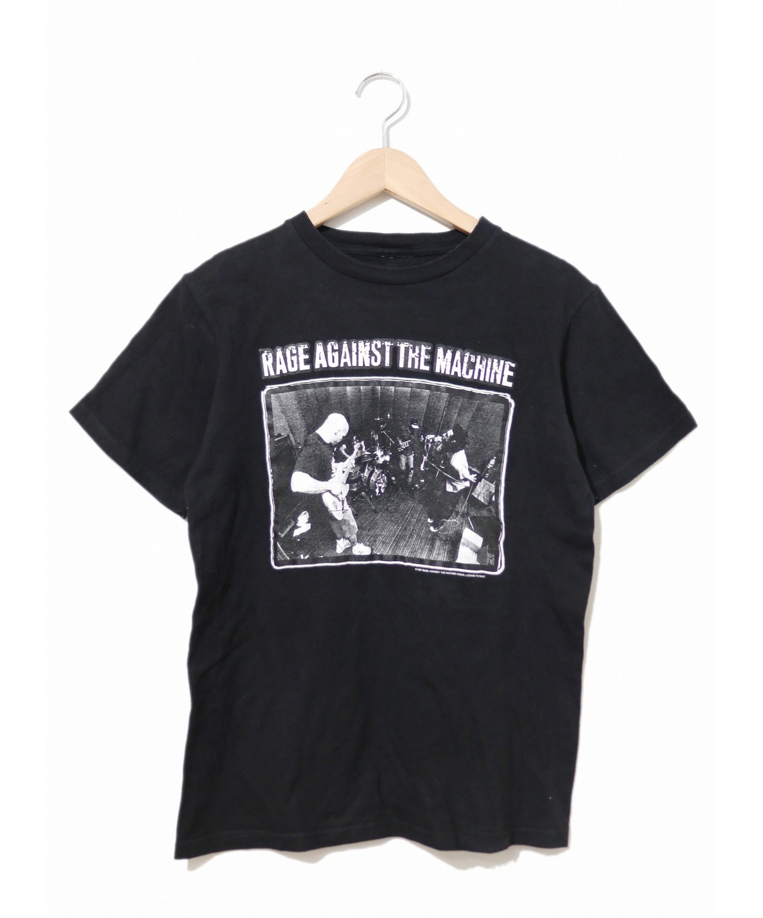バンドTシャツ (バンドTシャツ) [古着]RAGE AGAINST THE MACHINE ブラック サイズ:タグ切れの為不明  97年コピーライト・ボディ不明・レアブラック