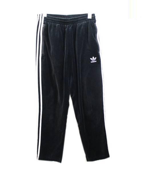 中古 古着通販 Adidas アディダス ベロアトラックパンツ ブラック サイズ M 定価12 000円程度 ブランド 古着通販 トレファク公式 Trefac Fashion