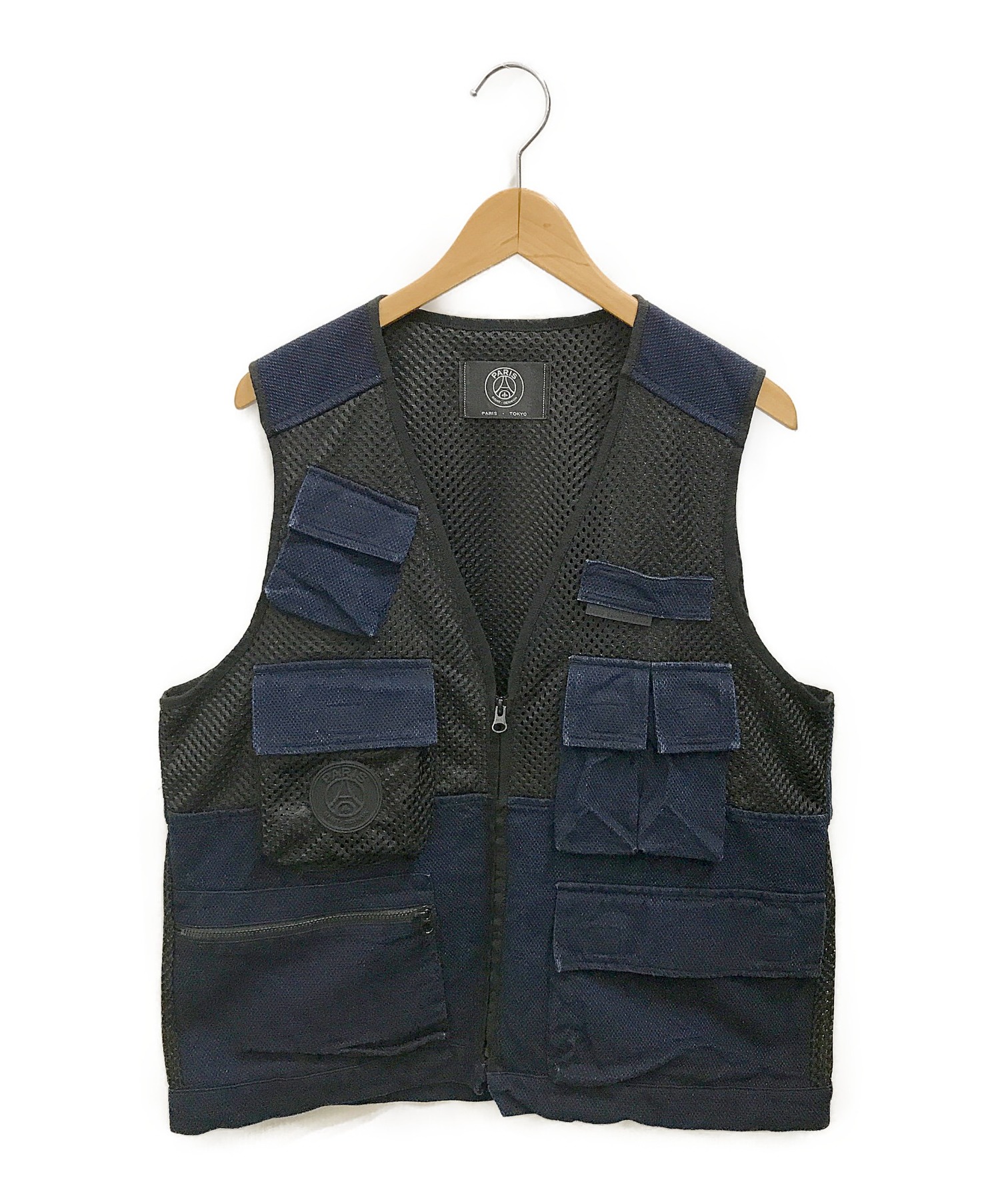 中古 古着通販 Paris Saint Germain パリサンジェルマン Psg Jp Spectator Vest ネイビー サイズ フィッシングベスト フィッシャーマンベスト ブランド 古着通販 トレファク公式 Trefac Fashion