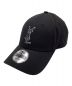 New Era（ニューエラ）の古着「YSL Monogram Cap」｜ブラック